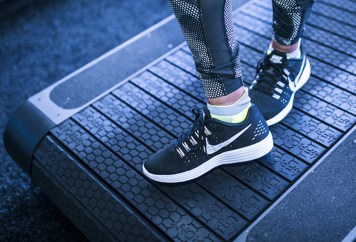 nike lunar tempo