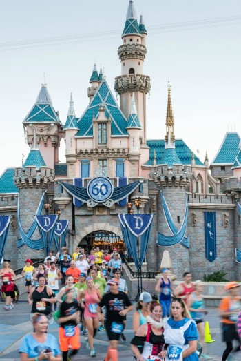 Disneyland Half Marathon 2016 By The Numbers